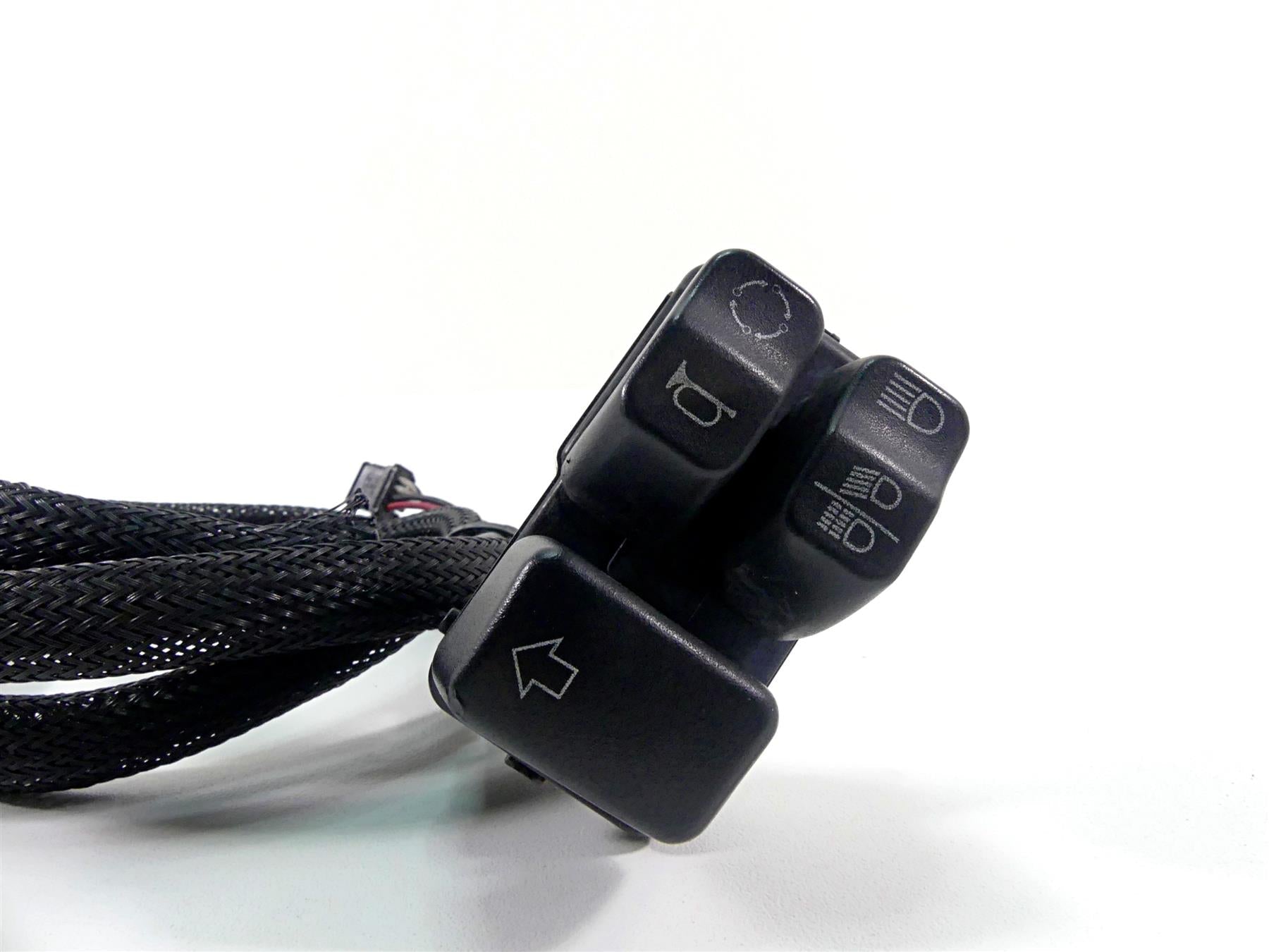 2017 Harley Dyna FXDB Street Bob Left Control Switch - For Parts 71500372A {{ shop.shopifyCountryName }} - Mototech271