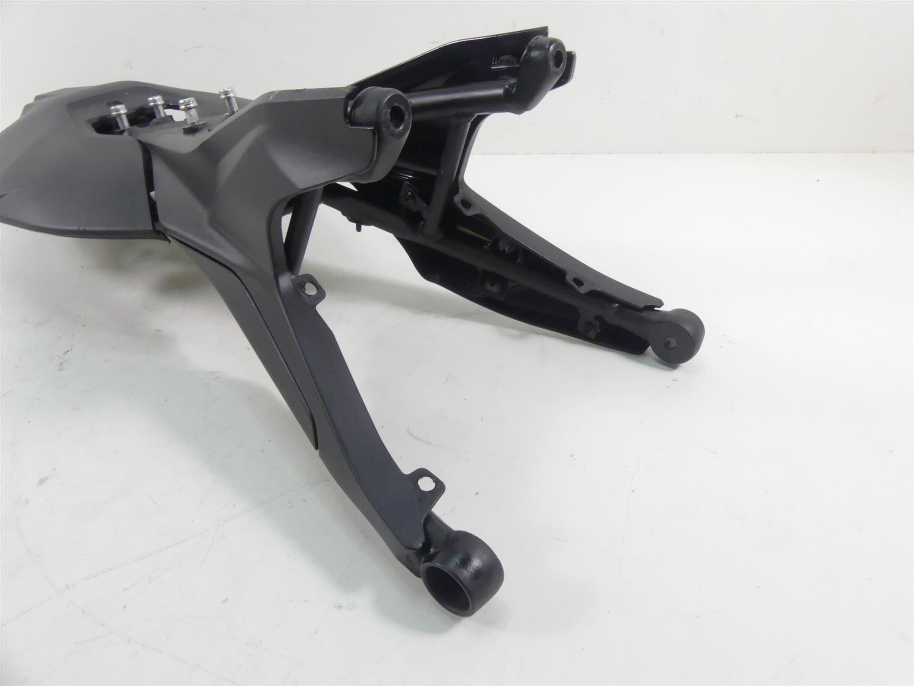 2020 Ducati Panigale V2 Rear Sub Frame Subframe & Inner Fender 47018321BA {{ shop.shopifyCountryName }} - Mototech271
