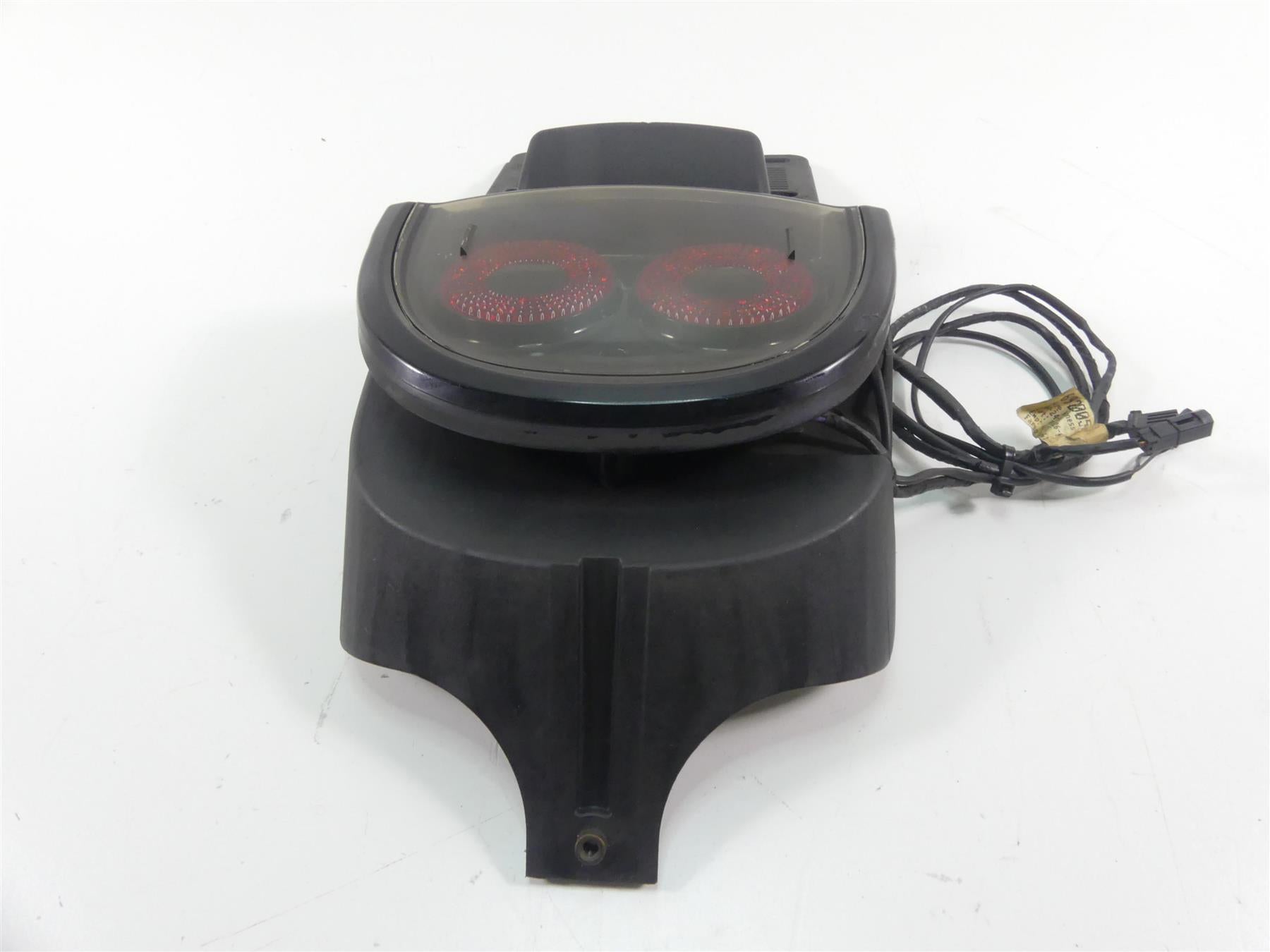 2014 Harley FXDF Dyna Fat Bob Rear Taillight Tail Light & Plate Holder 67900173 {{ shop.shopifyCountryName }} - Mototech271
