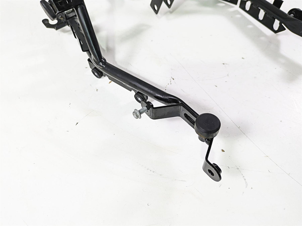 2016 Moto Guzzi Stelvio 1200 8V NTX Front Fairing Stay Holder Carrier 886646 {{ shop.shopifyCountryName }} - Mototech271