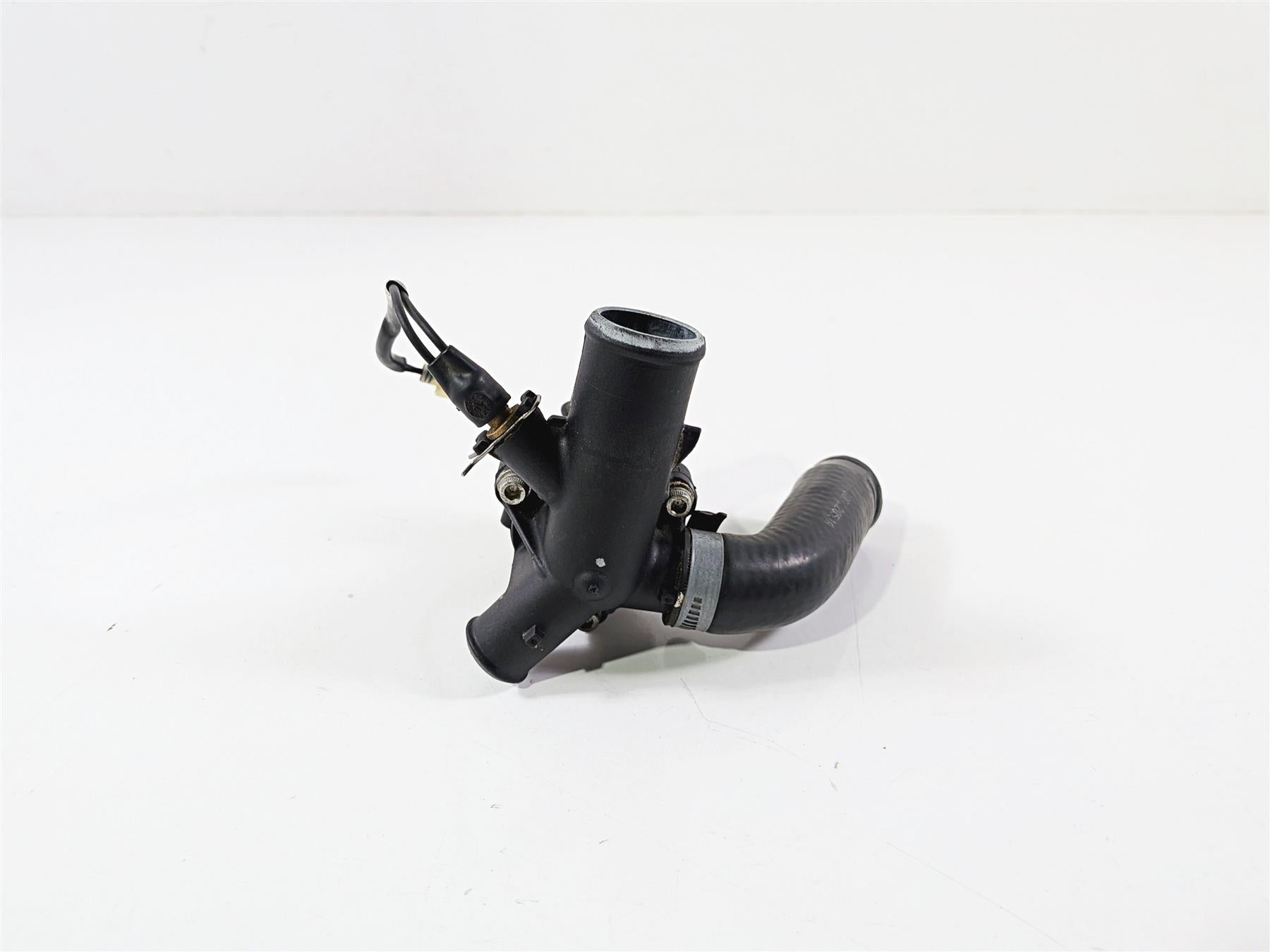 2017 Ducati Panigale 1299 Coolant Squirter Distributor Thermostat 55320122A-Mototech271