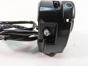 2019 Harley Touring FLHX Street Glide Left Hand Control Switch 71500128B