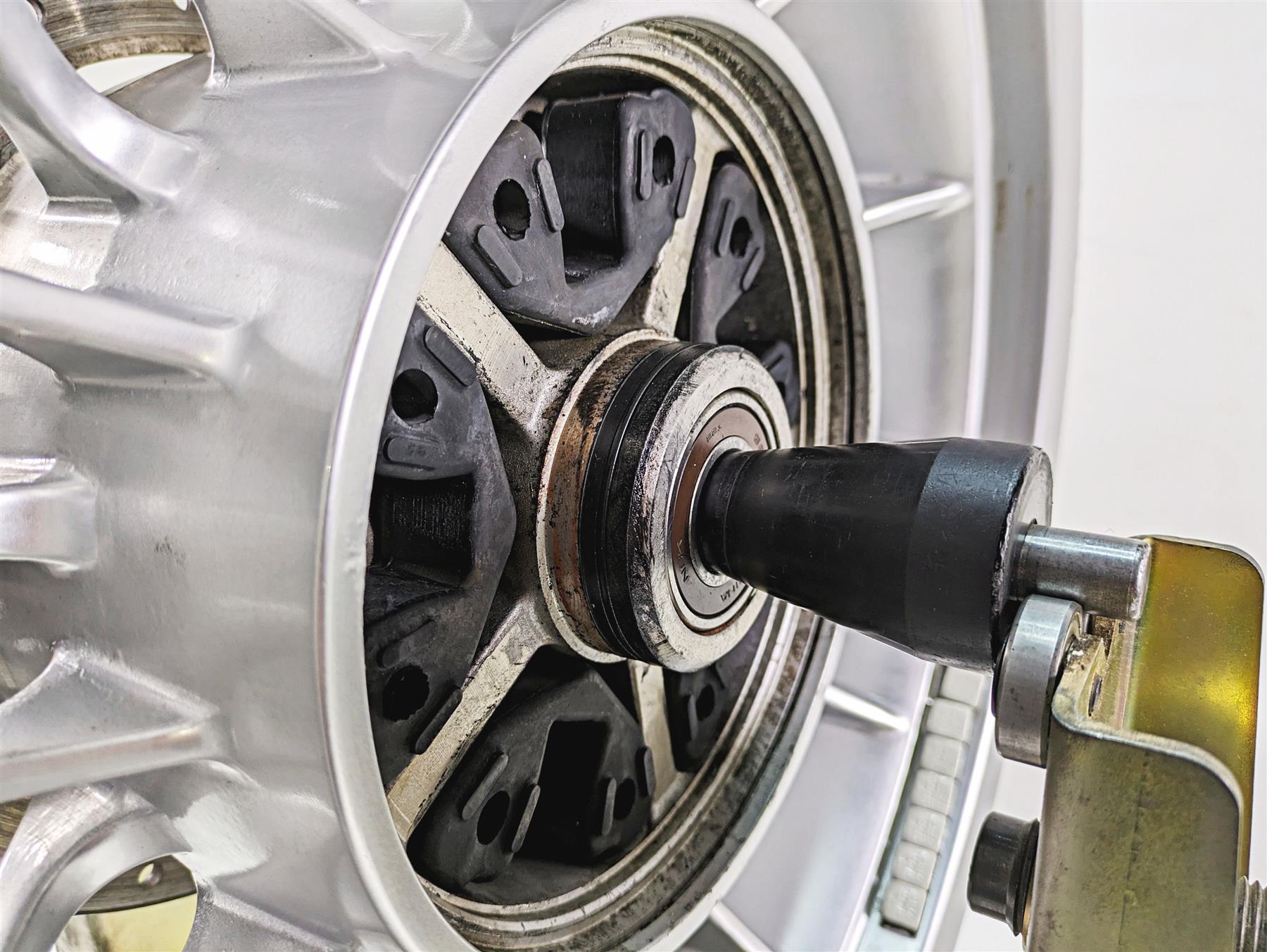 2014 Moto Guzzi California 1400 T 16x6 Rear Wheel Rim 887529 {{ shop.shopifyCountryName }} - Mototech271