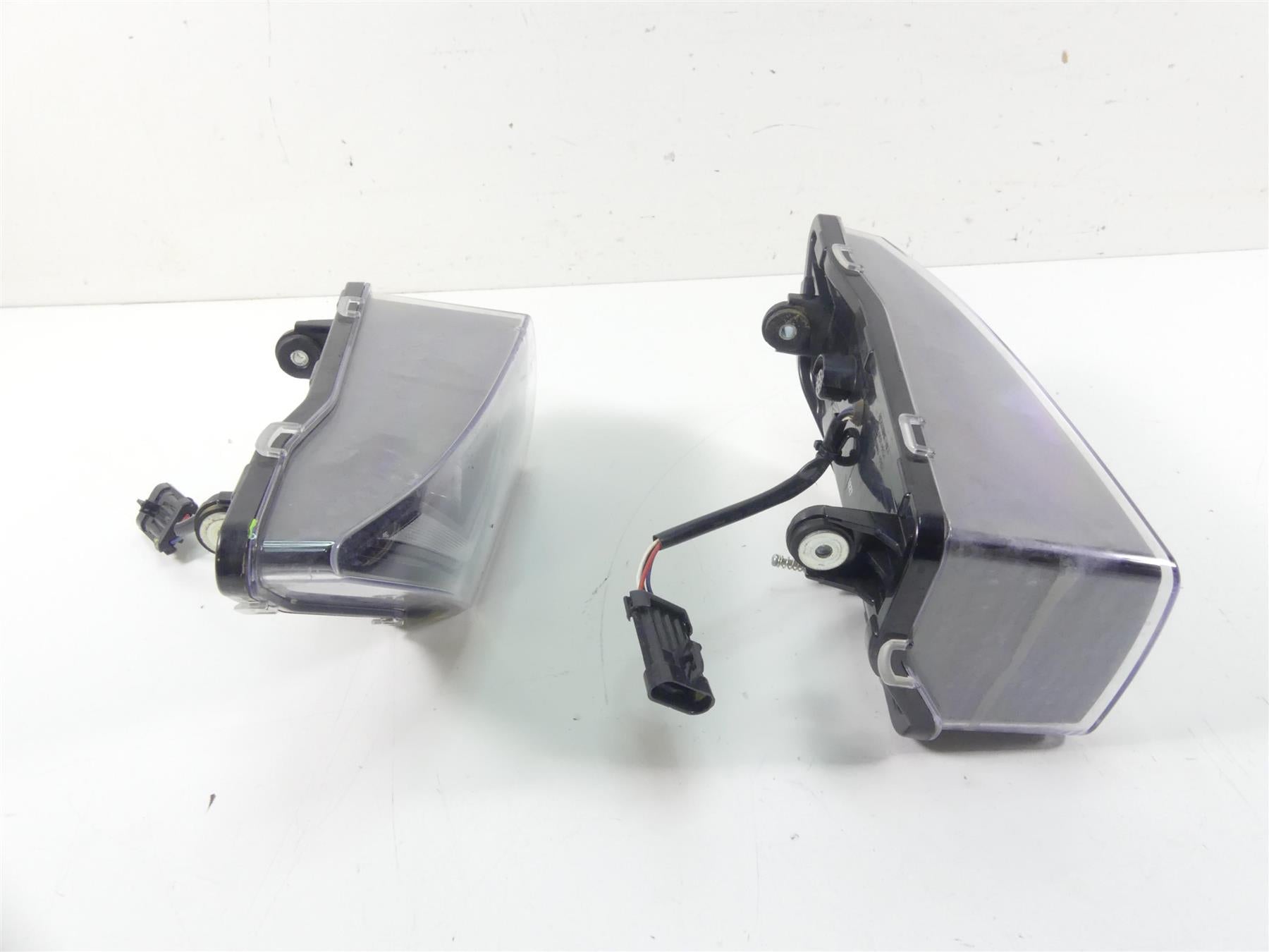 2021 Kawasaki Teryx KRX KRF 1000 Headlight Head Light Lamp Set -Read 23004-0392 {{ shop.shopifyCountryName }} - Mototech271