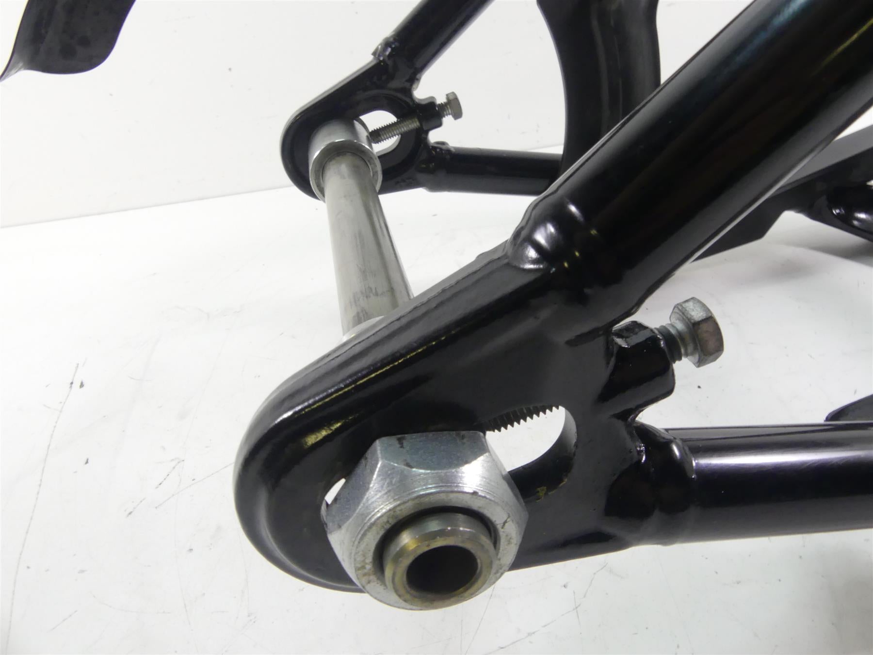 2017 Harley FLS Softail Slim Rear Swingarm Swing Arm + Guards & Axle 47573-11 {{ shop.shopifyCountryName }} - Mototech271