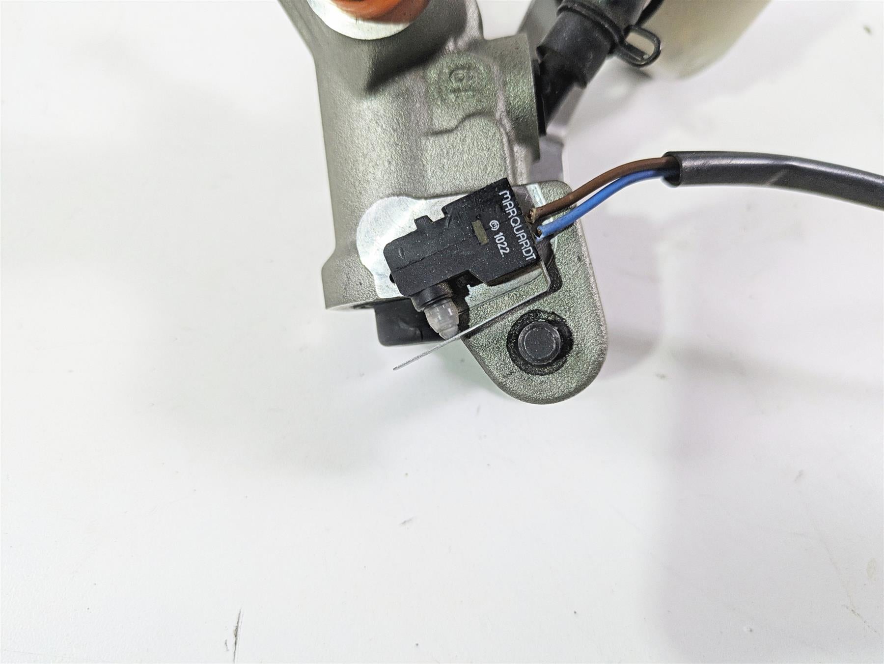 2012 Ducati Streetfighter 848 Brembo Clutch Radial Master Cylinder 63040483A {{ shop.shopifyCountryName }} - Mototech271
