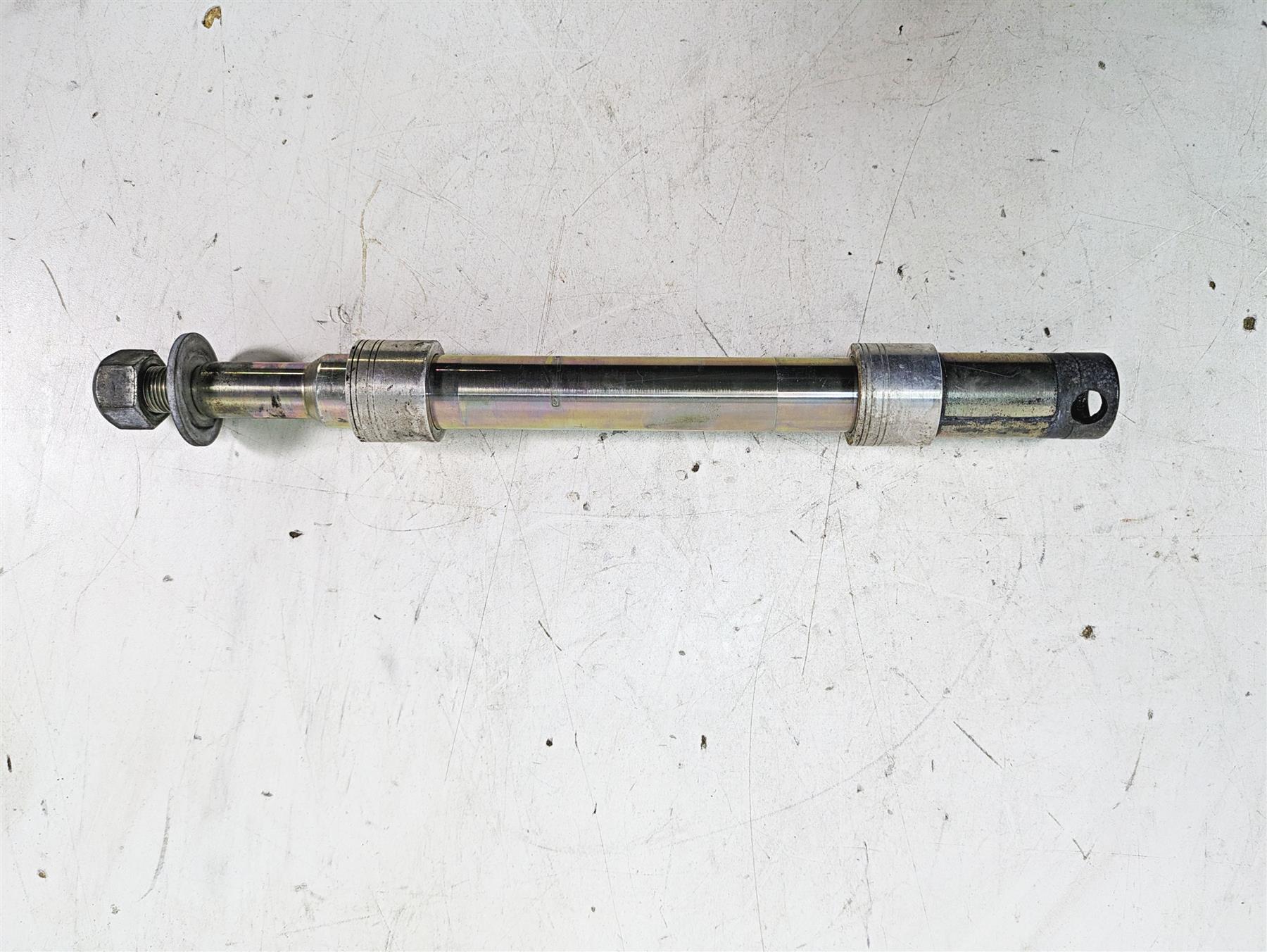 2009 Harley Touring FLHTCU Electra Glide Front Axle Wheel Spindle 25mm 41547-07A {{ shop.shopifyCountryName }} - Mototech271