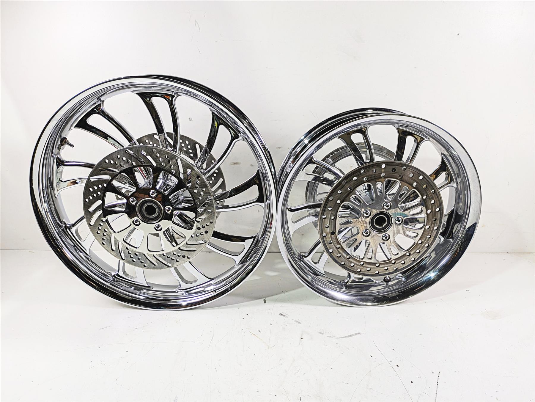 2007 Harley Touring Glide Twisted Vortex Style Chrome Front Rear Wheel Rim 21" & 18" {{ shop.shopifyCountryName }} - Mototech271