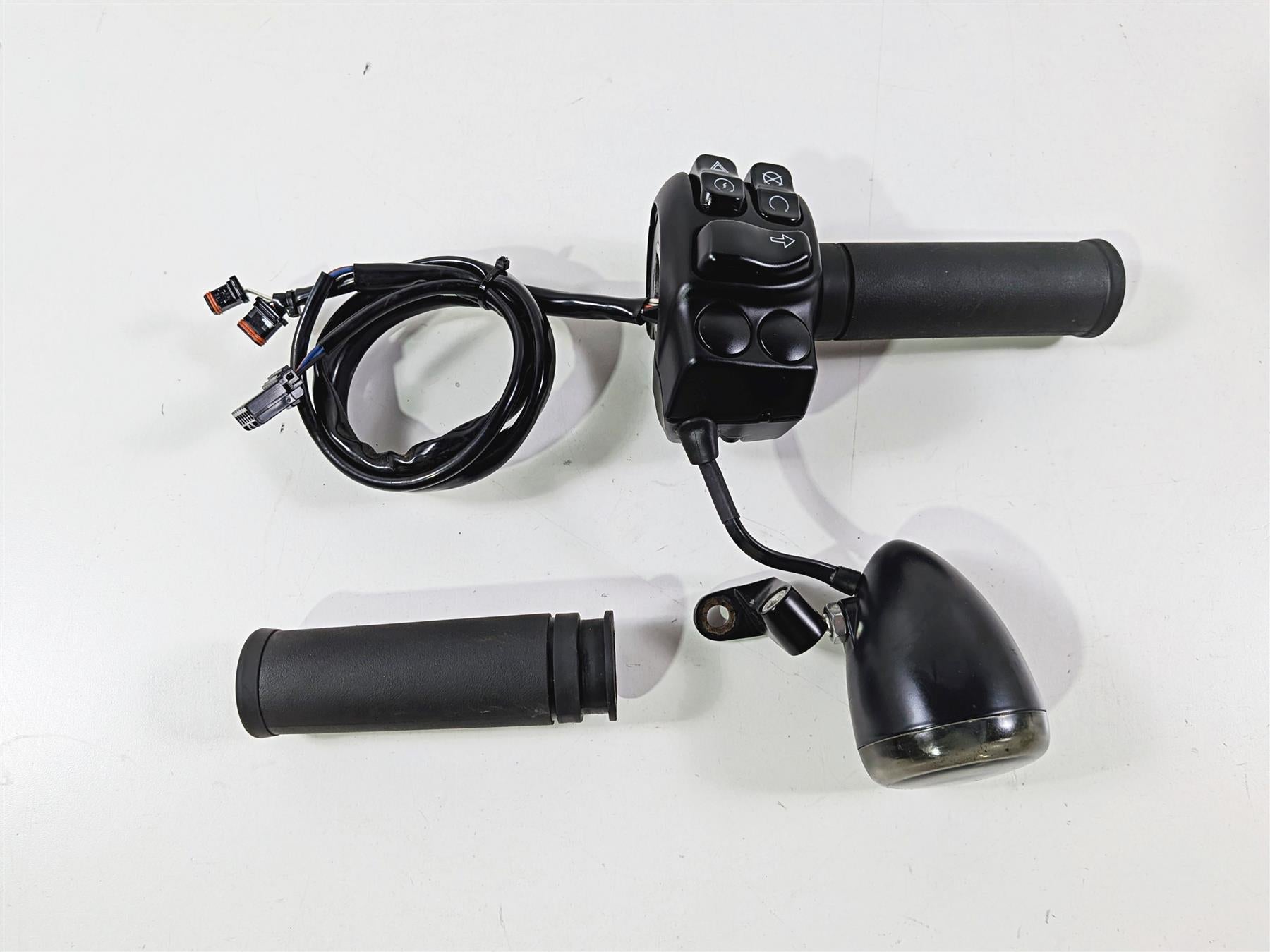 2021 Harley FLHRXS Road King Special Right Hand Control Switch