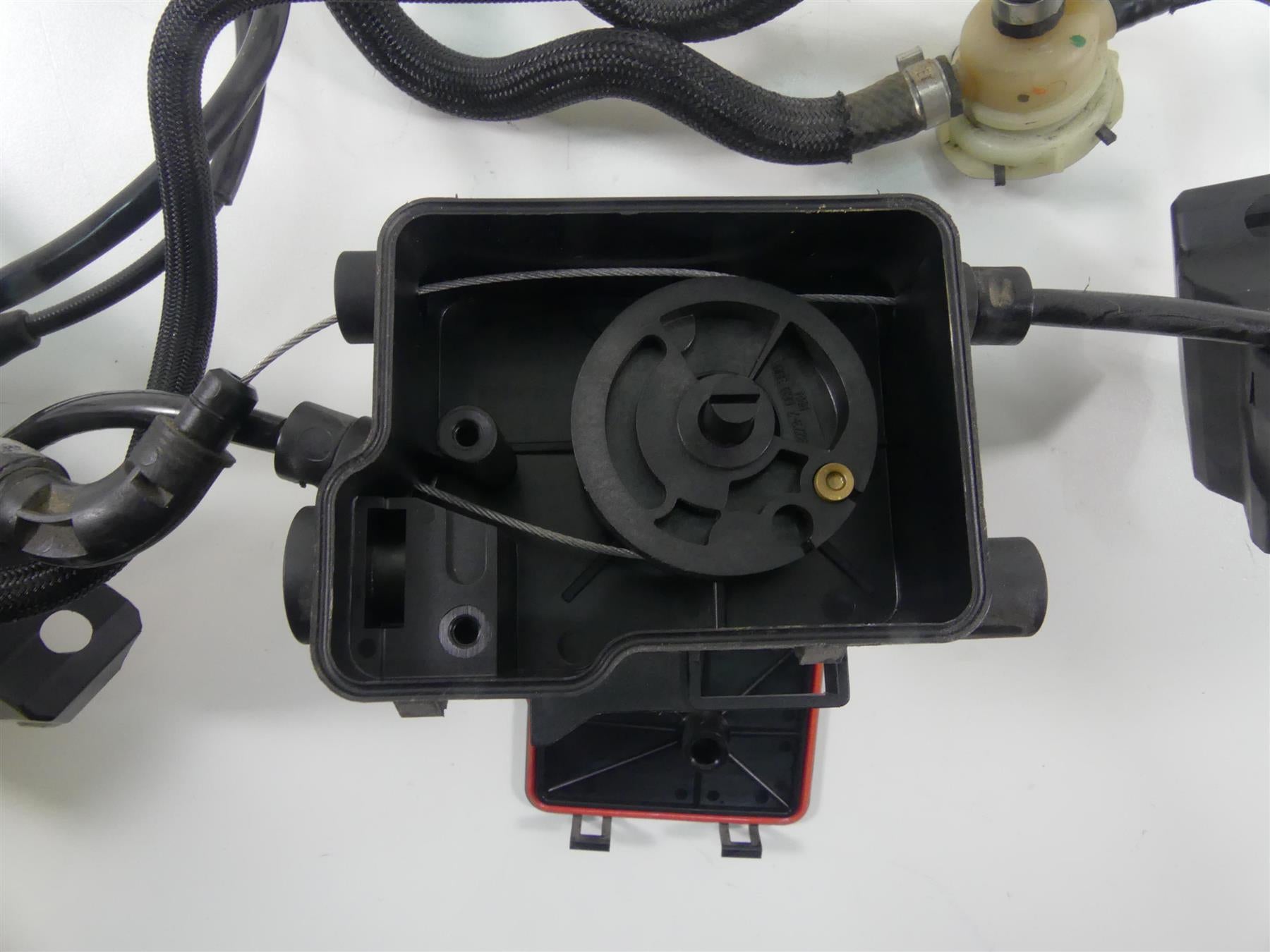 2016 BMW R nineT R9T K21 Bing Throttle Body Bodies & Junction Set 13547705239 {{ shop.shopifyCountryName }} - Mototech271