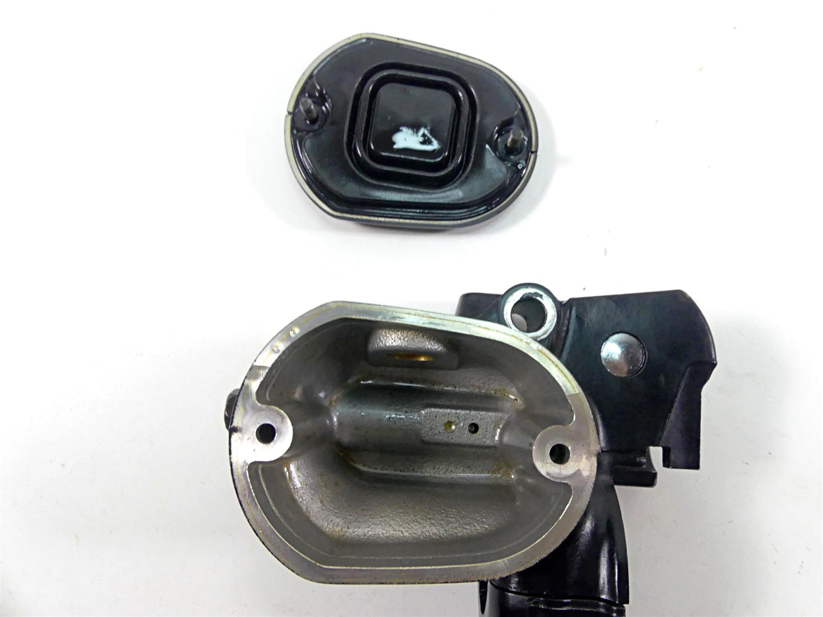 2005 Harley Sportster XL1200 C Front Brake Master Cylinder 1/2" 45146-04 {{ shop.shopifyCountryName }} - Mototech271