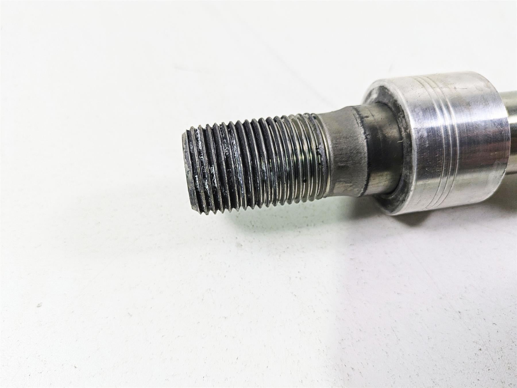 2020 Harley Softail FXST Standard Front Wheel Spindle Axle 43000081 {{ shop.shopifyCountryName }} - Mototech271