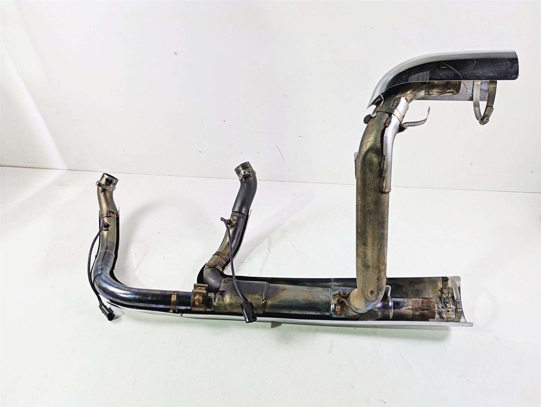 2017 Indian Chieftain Limited Exhaust Header Manifold - Read 1262761 {{ shop.shopifyCountryName }} - Mototech271