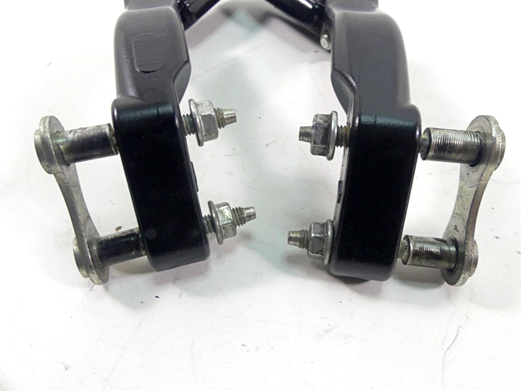 2015 Harley VRSCF Muscle V-Rod Rear Passenger Footpeg Set 50822-09 50826-09 {{ shop.shopifyCountryName }} - Mototech271