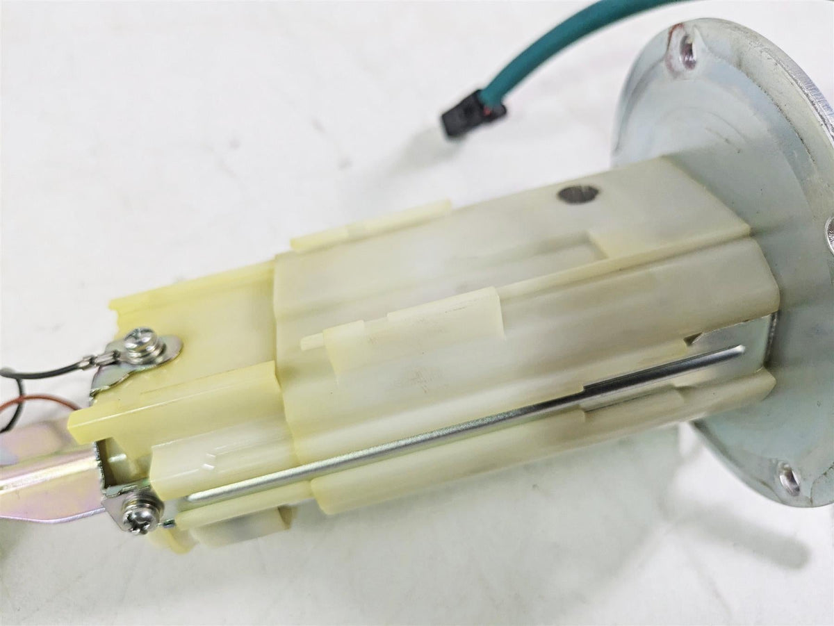 2020 Kawasaki ZX6R Ninja Fuel Gas Petrol Pump & Sending Unit 3K 49040-0779 {{ shop.shopifyCountryName }} - Mototech271