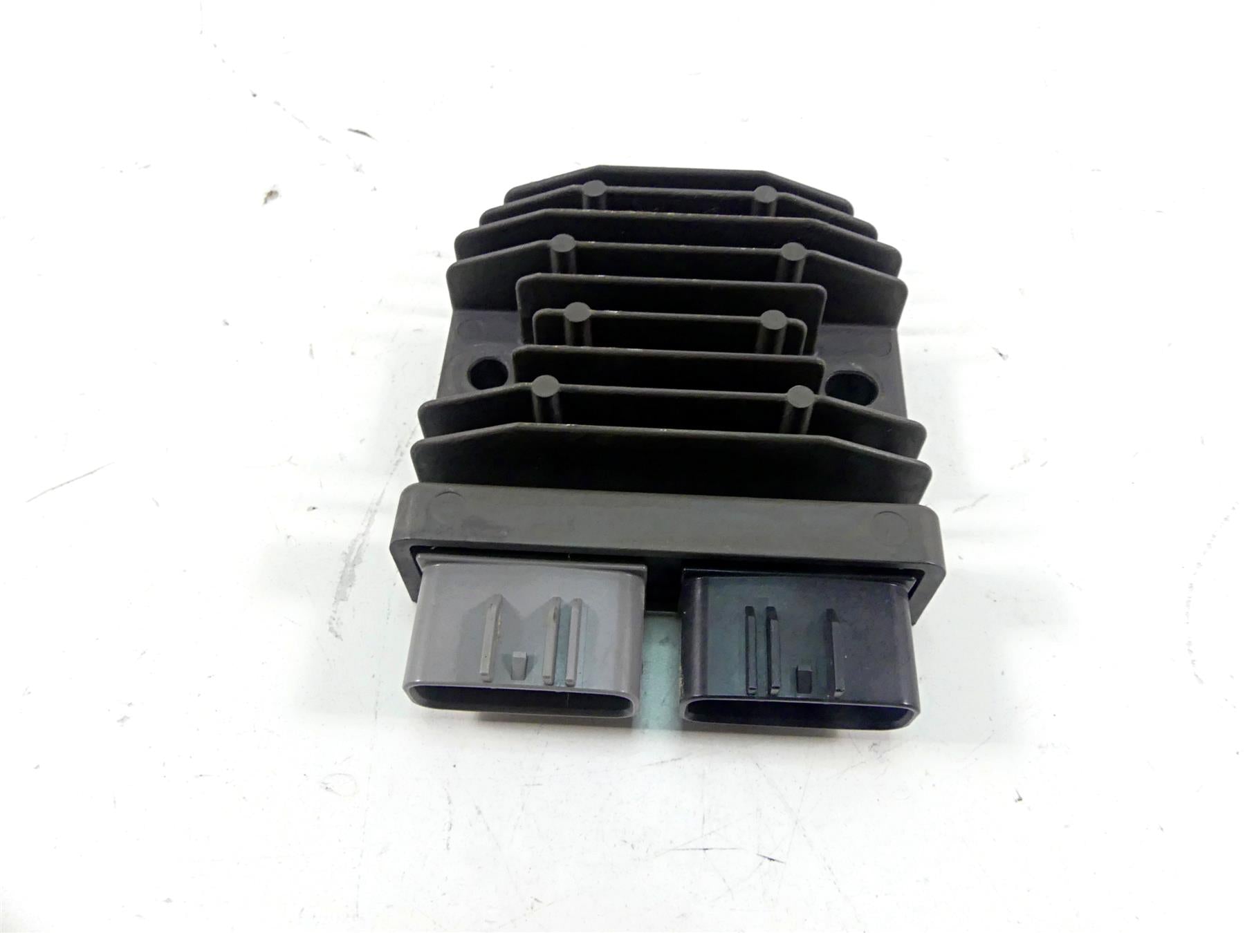 2017 Kawasaki ZX1400 ZX14R Ninja Rectifier Voltage Regulator FH020BA 21066-0744 {{ shop.shopifyCountryName }} - Mototech271