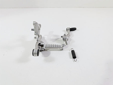 2016 Aprilia RSV 1100 Tuono V4 Factory Front Right Foot Peg & Brake Pedal 897828 {{ shop.shopifyCountryName }} - Mototech271