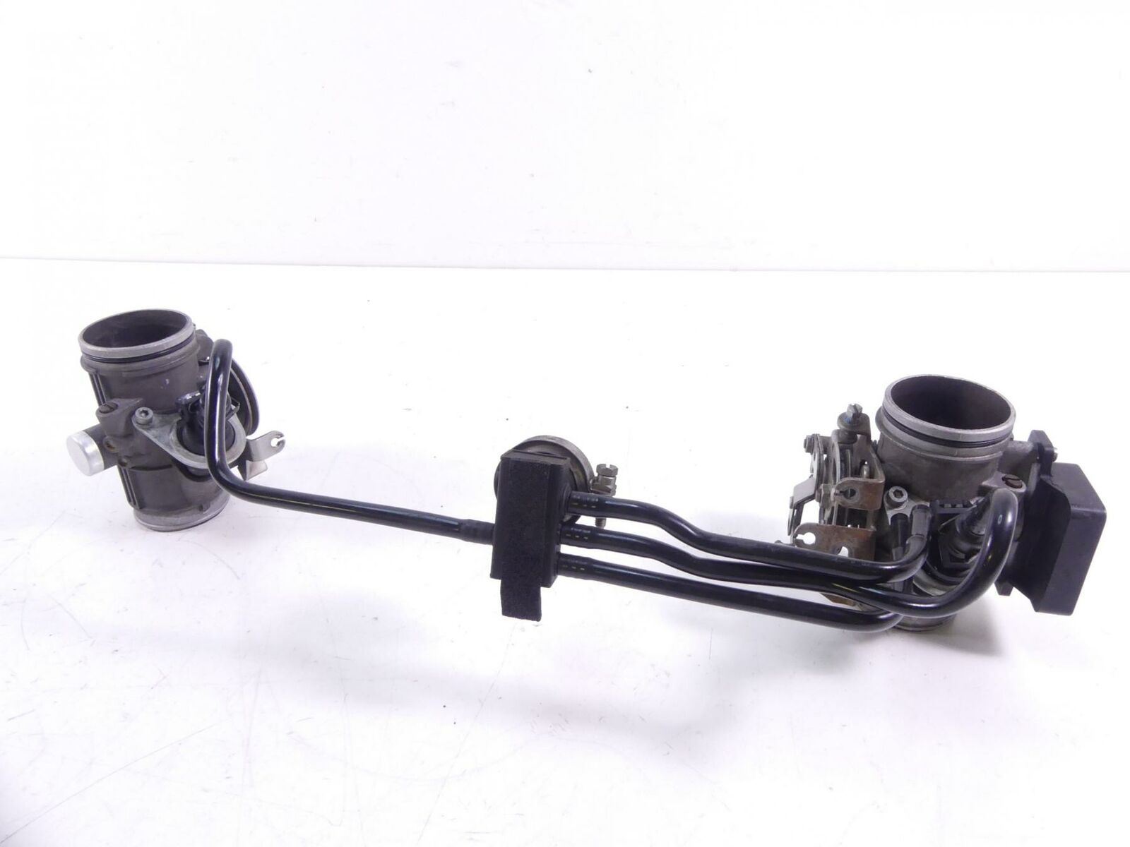 1995 BMW R1100RS 259S Throttle Body Bodies Fuel Injection 13542325851 1354232585 {{ shop.shopifyCountryName }} - Mototech271