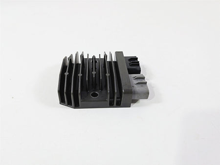 2012 Yamaha XV1900 Raider S Voltage Regulator Rectifier 1D7-81960-00-00 FH020AA {{ shop.shopifyCountryName }} - Mototech271