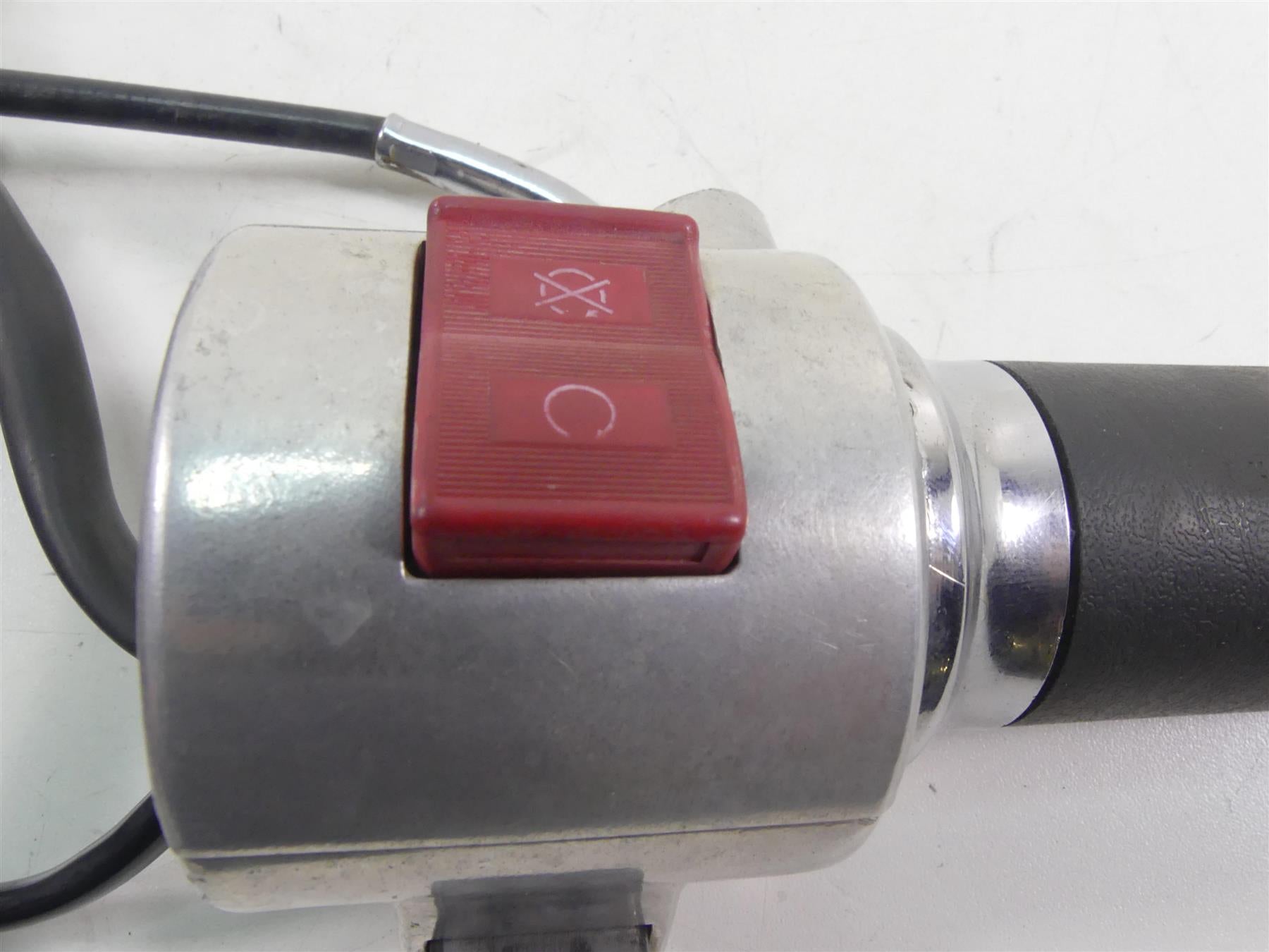 2007 Honda VT1100 C Shadow Spirit Right Control Switch & Throttle 35013-MAH-A02 {{ shop.shopifyCountryName }} - Mototech271