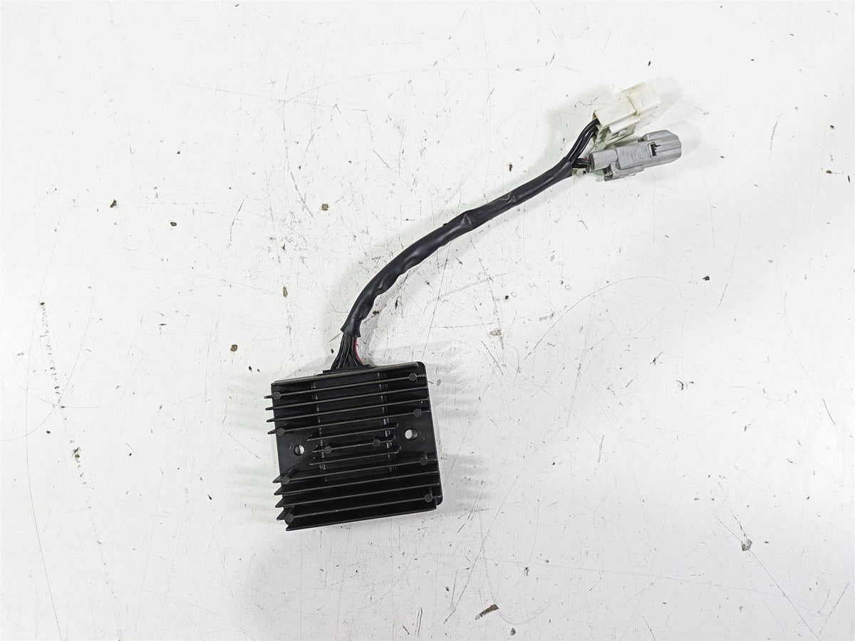 2018 Suzuki GSX1300 R Hayabusa Rectifier Voltage Regulator SH820AE 32800-10G40 {{ shop.shopifyCountryName }} - Mototech271
