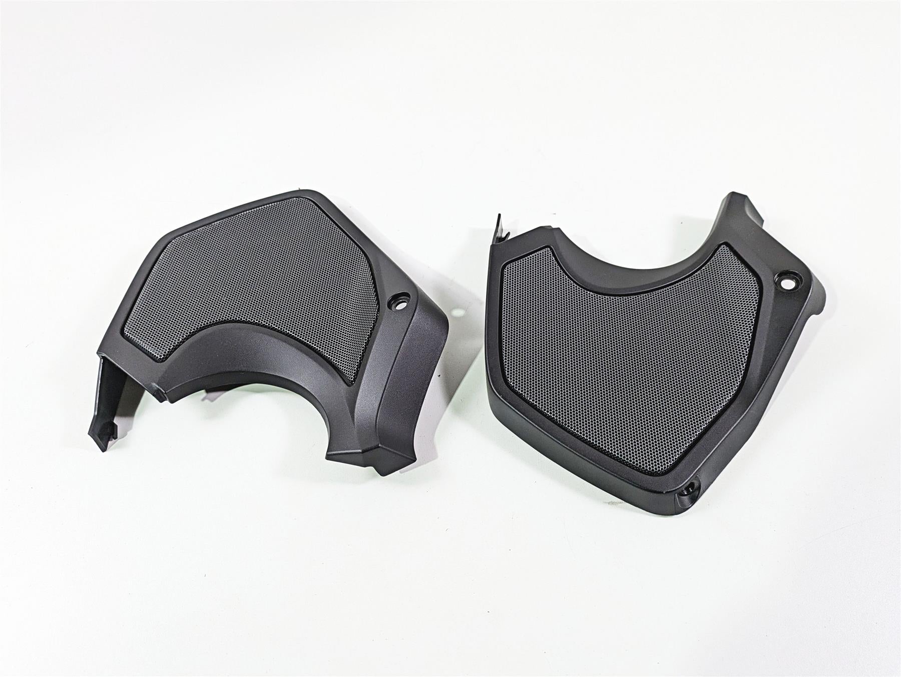 2019 BMW R1250RT K52 Speaker Cover Fairing Cover Set 46638529411 46638529412 {{ shop.shopifyCountryName }} - Mototech271