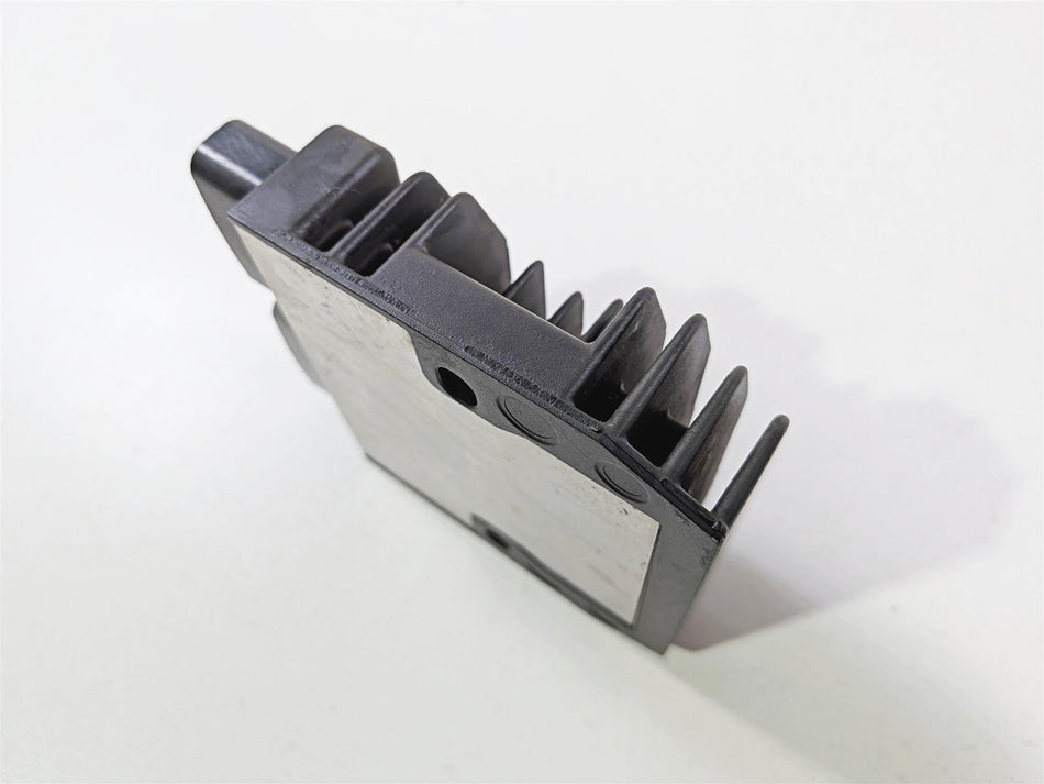 2022 Triumph Tiger 900 GT Pro Rectifier Voltage Regulator T1300675 FH027AA {{ shop.shopifyCountryName }} - Mototech271