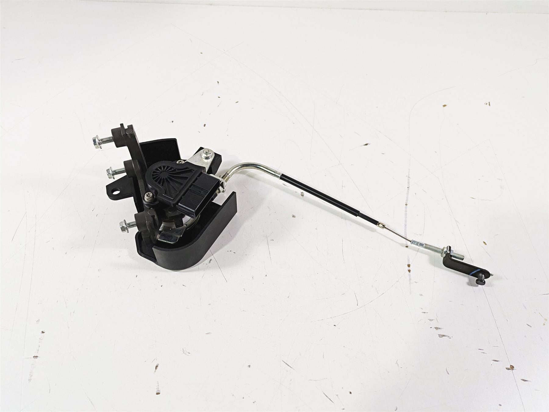 2022 Kawasaki Teryx KRX KRF 1000 C SE Mikuni Throttle Sensor & Cable 39074-0004 {{ shop.shopifyCountryName }} - Mototech271