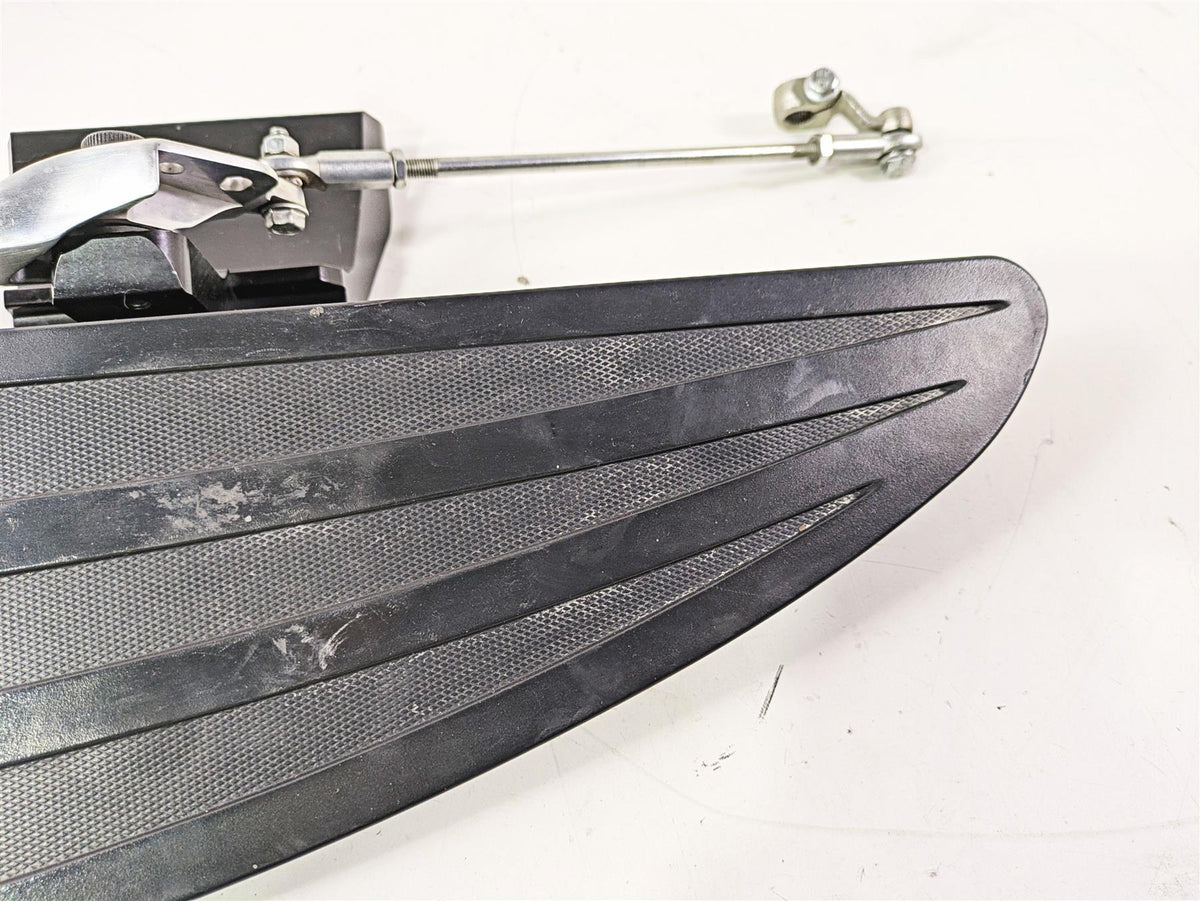 2012 Victory Cross Country Front Left Floorboard & Shift Lever 5135045 5137197 {{ shop.shopifyCountryName }} - Mototech271