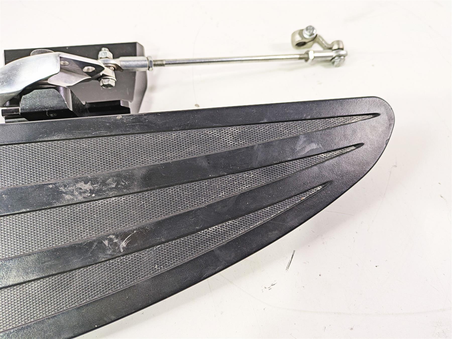 2012 Victory Cross Country Front Left Floorboard & Shift Lever 5135045 5137197 {{ shop.shopifyCountryName }} - Mototech271