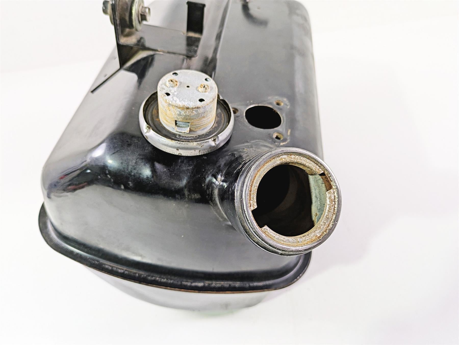 2010 Kawasaki 610 4x4 Mule Metal Fuel Gas Petrol Tank Reservoir 51001-0093 {{ shop.shopifyCountryName }} - Mototech271