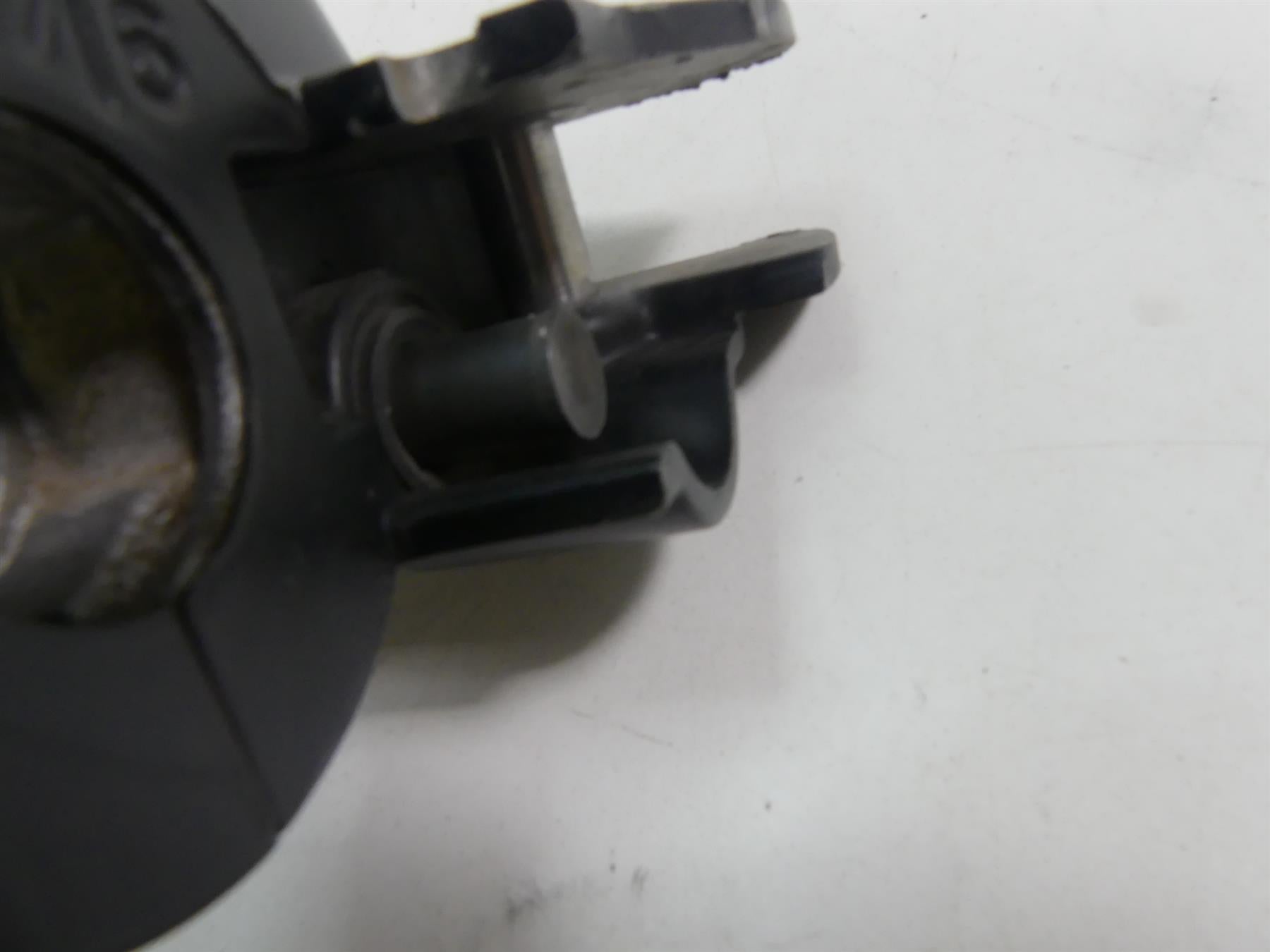 2005 Harley FXDWGI Dyna Wide Glide Front Brake Master Cylinder 9/16" 45019-96F {{ shop.shopifyCountryName }} - Mototech271