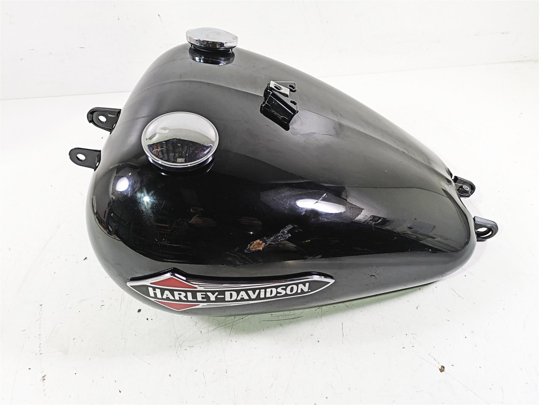 2021 Harley Softail FLSL Slim Fuel Gas Petrol Tank 61000674 {{ shop.shopifyCountryName }} - Mototech271
