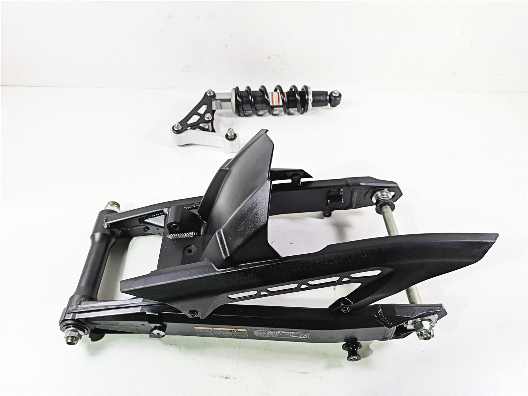 2021 Kawasaki Z900 ZR900 Swingarm + Shock & Linkage Set 33001-0732 45014-0646 | Mototech271