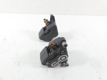 Load image into Gallery viewer, 1999 BMW R1100 GS 259E Front Brembo Brake Caliper Set 34112333111 34112333112
