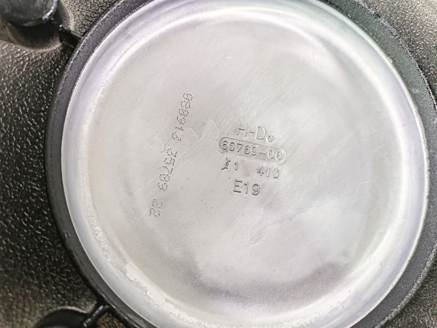 2016 Harley FXDF Dyna Fat Bob Outer Primary Drive Clutch Cover 60784-06A {{ shop.shopifyCountryName }} - Mototech271