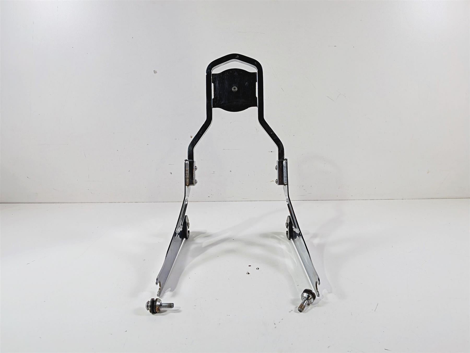 2007 Harley Dyna FXDB Street Bob Quick Release Sissybar Backrest {{ shop.shopifyCountryName }} - Mototech271