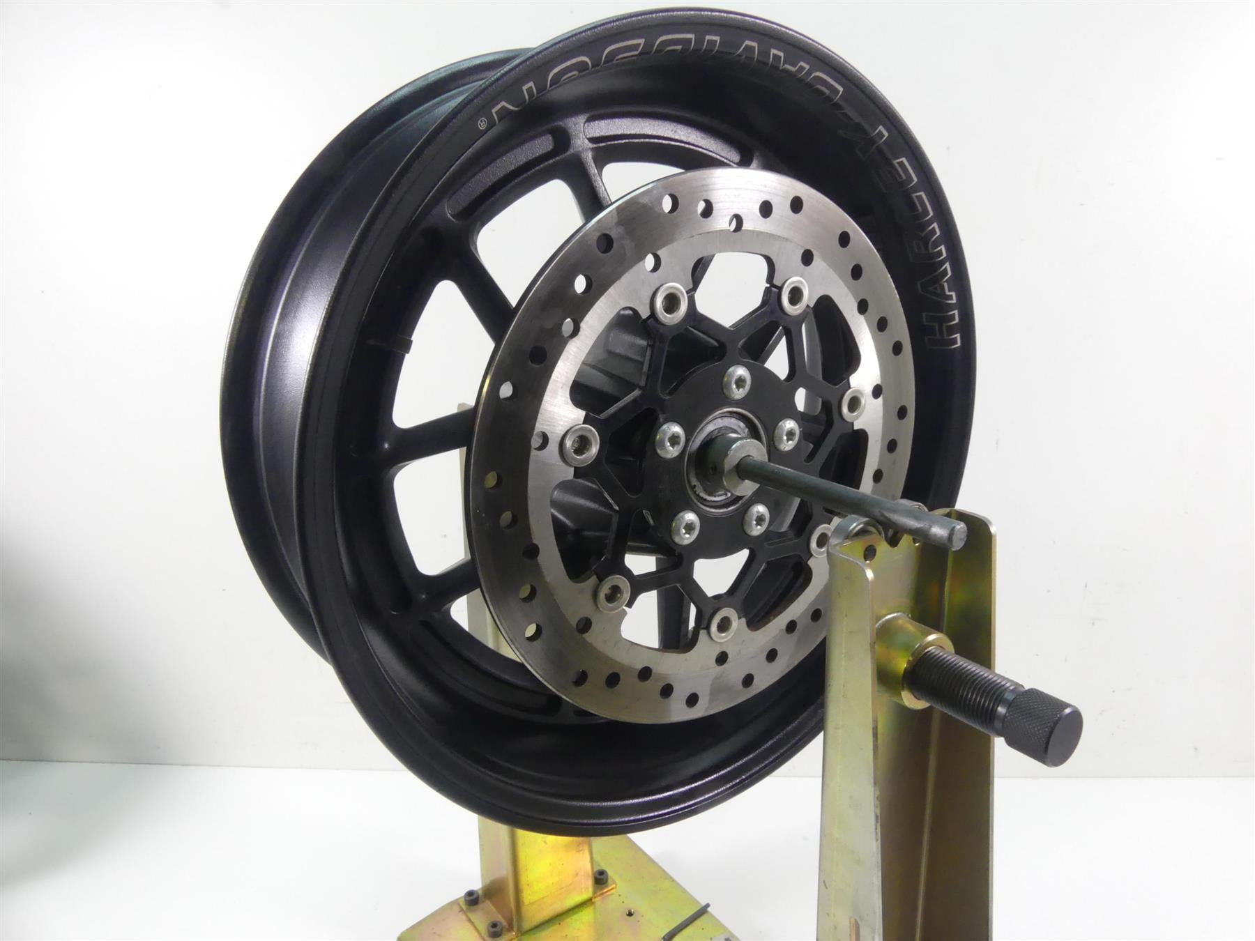2018 Harley Softail FXFB Fat Bob Nice Straight Rear 16x5 Wheel Rim 40900444 {{ shop.shopifyCountryName }} - Mototech271