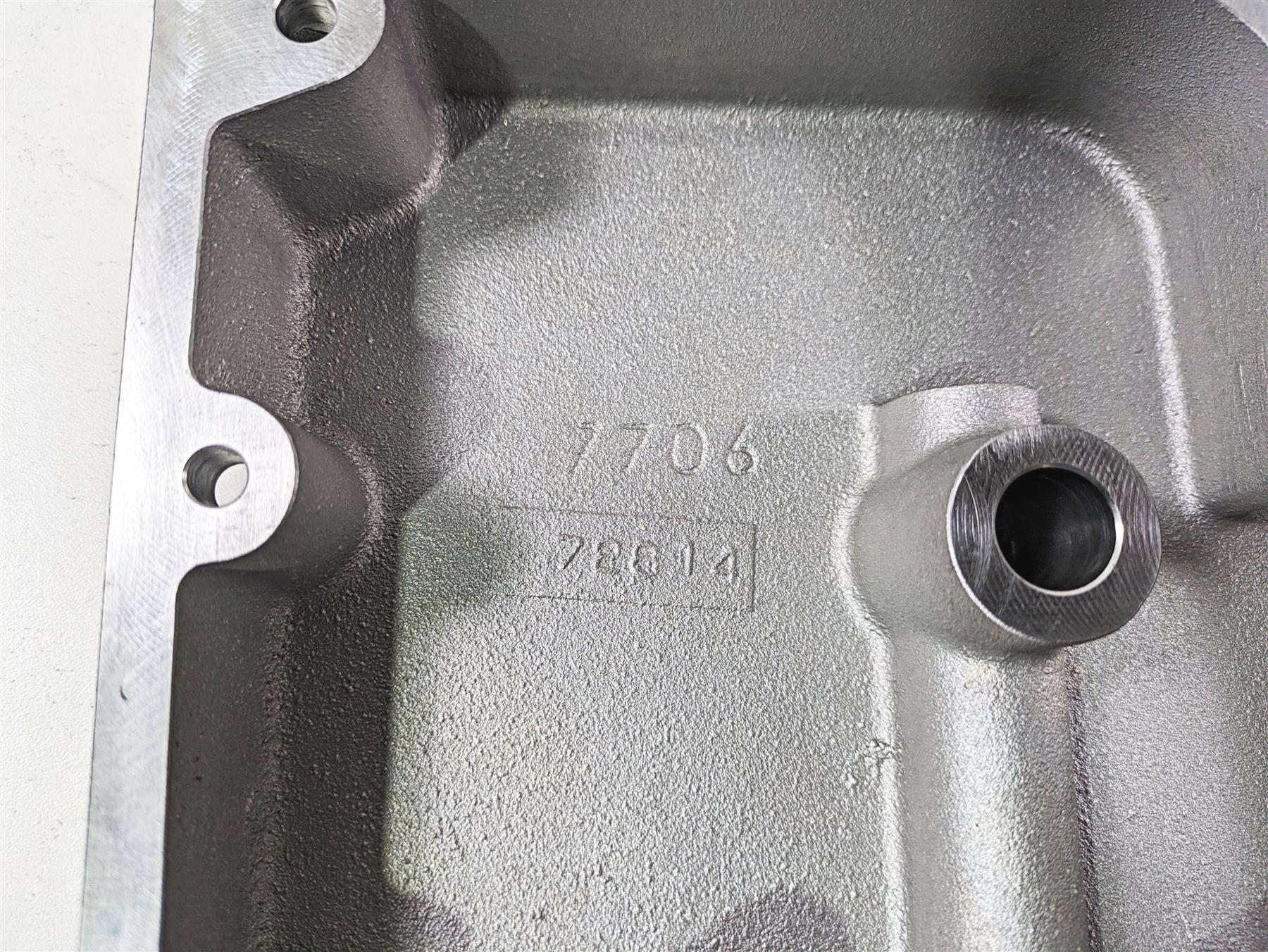 2015 Harley Touring FLHXS Street Glide Screamin Eagle High Cap Oil Pan 24400099 {{ shop.shopifyCountryName }} - Mototech271