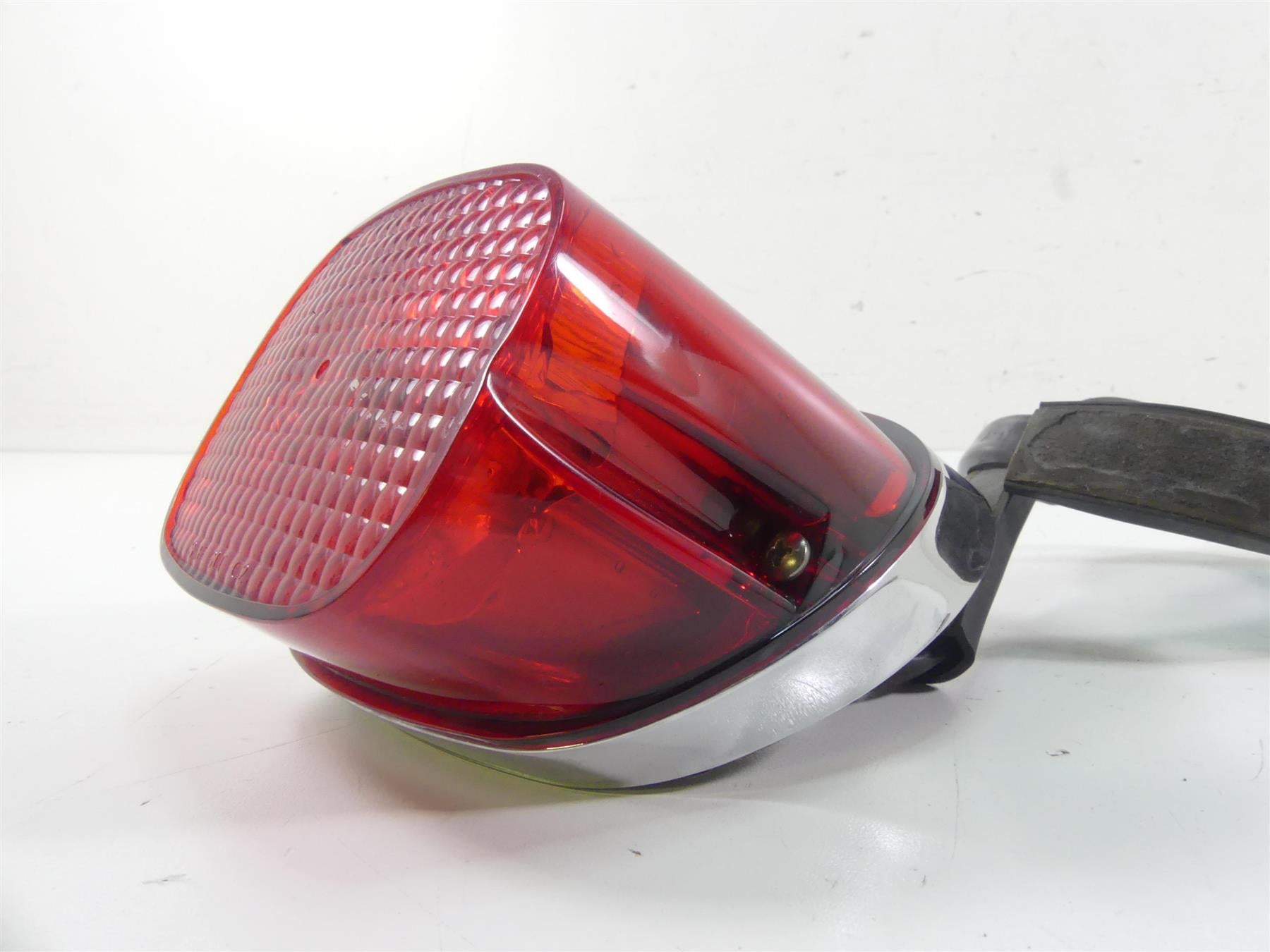 2005 Harley Touring FLHRSI Road King Taillight Tail Light Lamp - Read 68066-99A {{ shop.shopifyCountryName }} - Mototech271