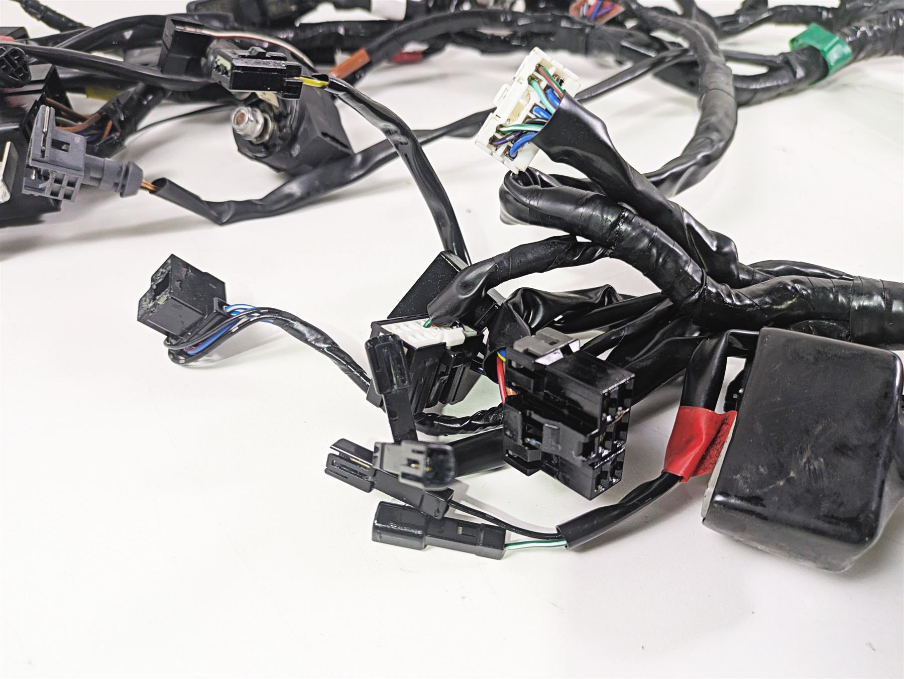 2013 Triumph Bonneville Main Wiring Harness Loom - No Cuts T2506774 {{ shop.shopifyCountryName }} - Mototech271
