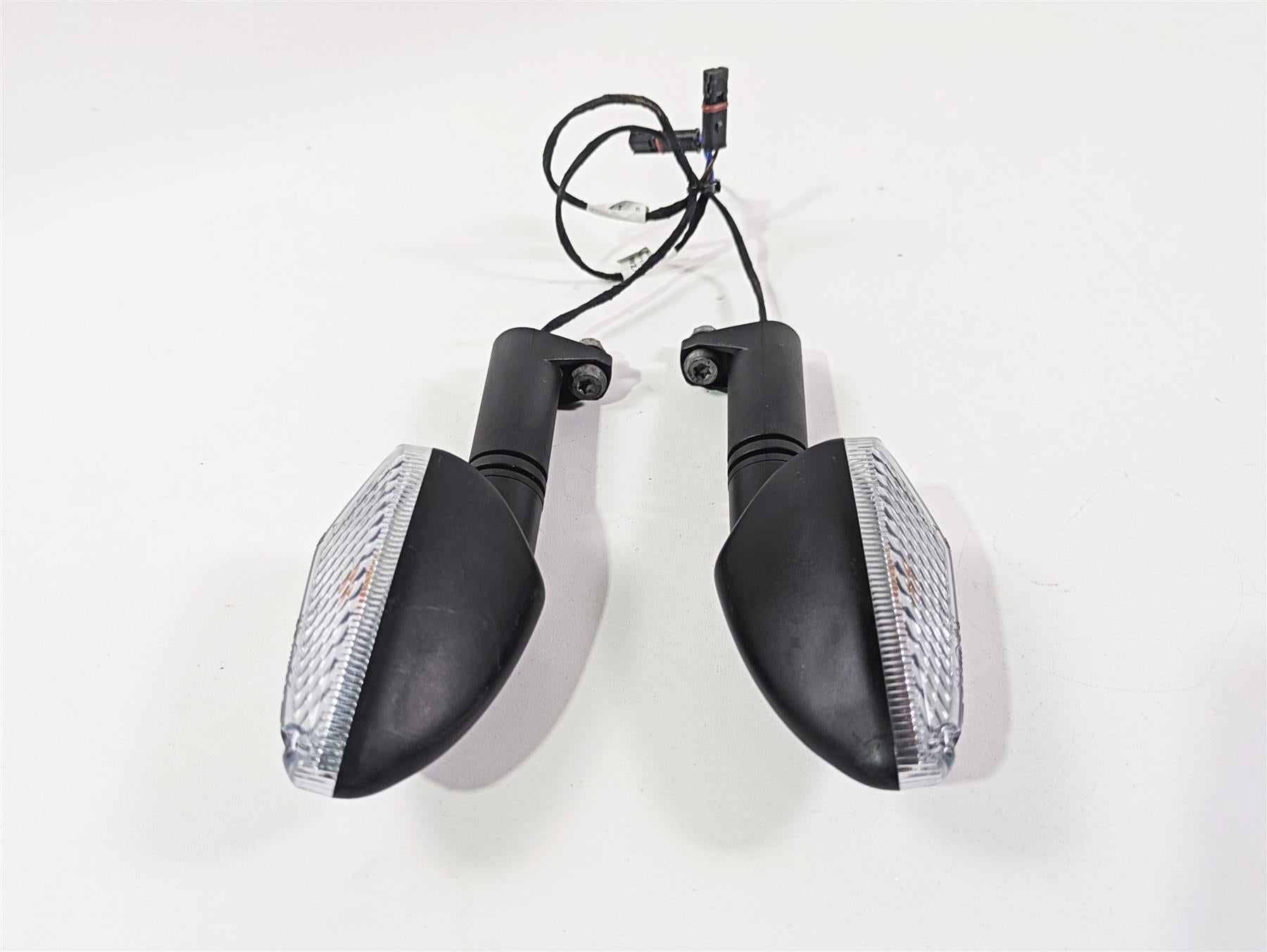 2022 BMW RnineT Pure K22 Rear Turn Singal Blinker Set 63138557204 {{ shop.shopifyCountryName }} - Mototech271