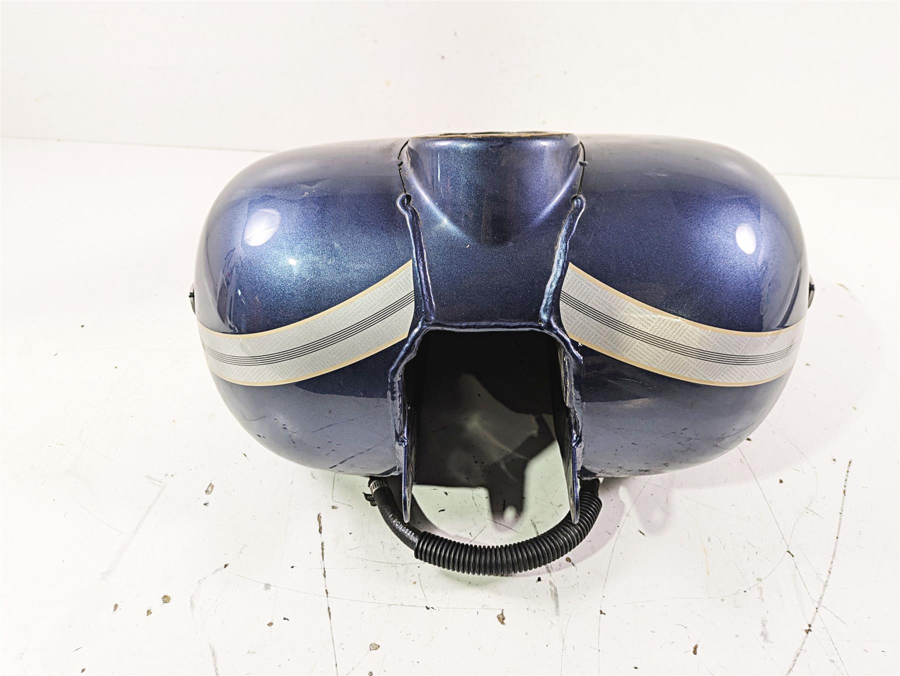 2003 Harley Touring FLHTCUI E-Glide 100th Fuel Tank Gunmetal Pearl Read 61356-03 {{ shop.shopifyCountryName }} - Mototech271