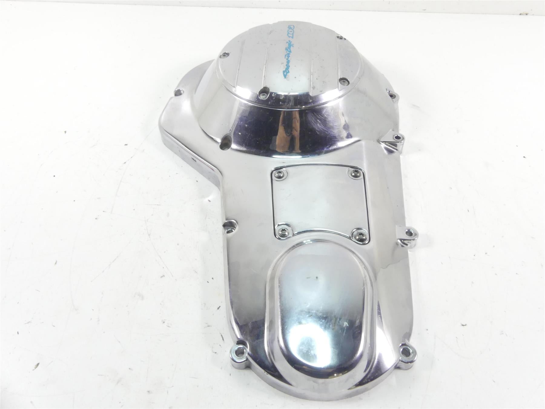 2005 Harley Touring CVO FLHTCSE Electra Glide Outer Primary Drive Cover 60685-04 {{ shop.shopifyCountryName }} - Mototech271