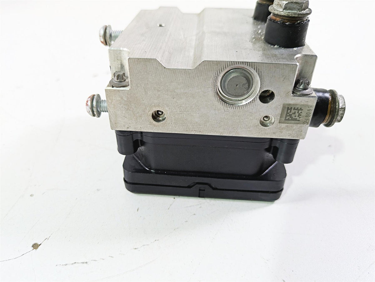 2022 Harley RA1250 S Pan America Abs Brake Pump Unit Module 41100105A {{ shop.shopifyCountryName }} - Mototech271