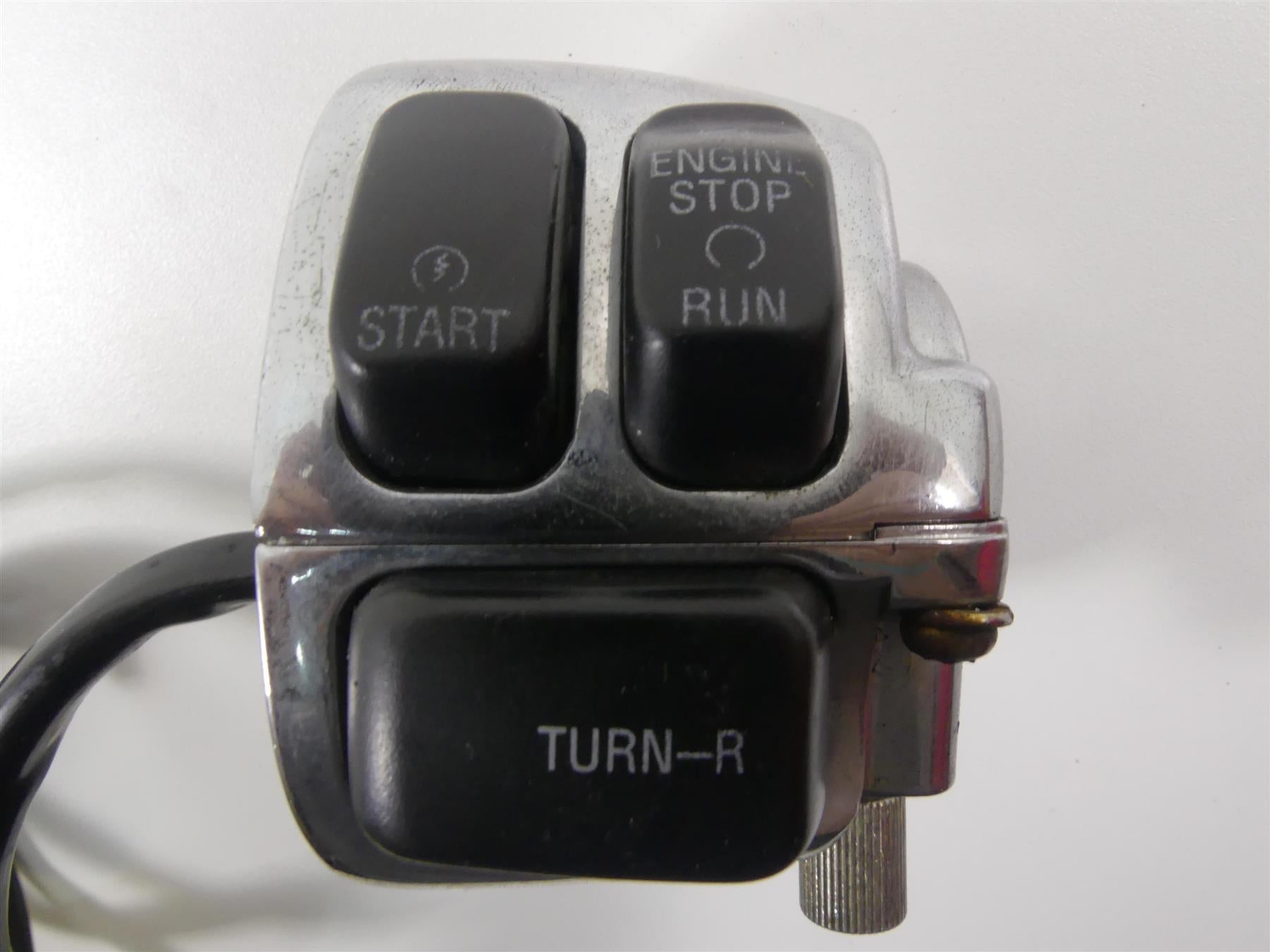1999 Harley Dyna FXDL Low Rider Right Hand Chrome Control Switch 71684-06A {{ shop.shopifyCountryName }} - Mototech271