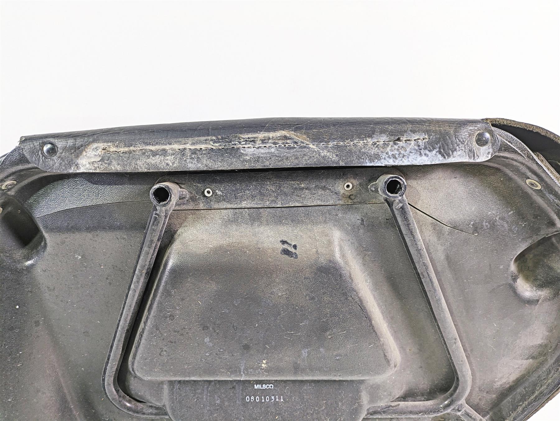 2003 Harley FLSTC Softail Heritage 100th Saddlebag & Mount Set 90476-00 90477-00 {{ shop.shopifyCountryName }} - Mototech271