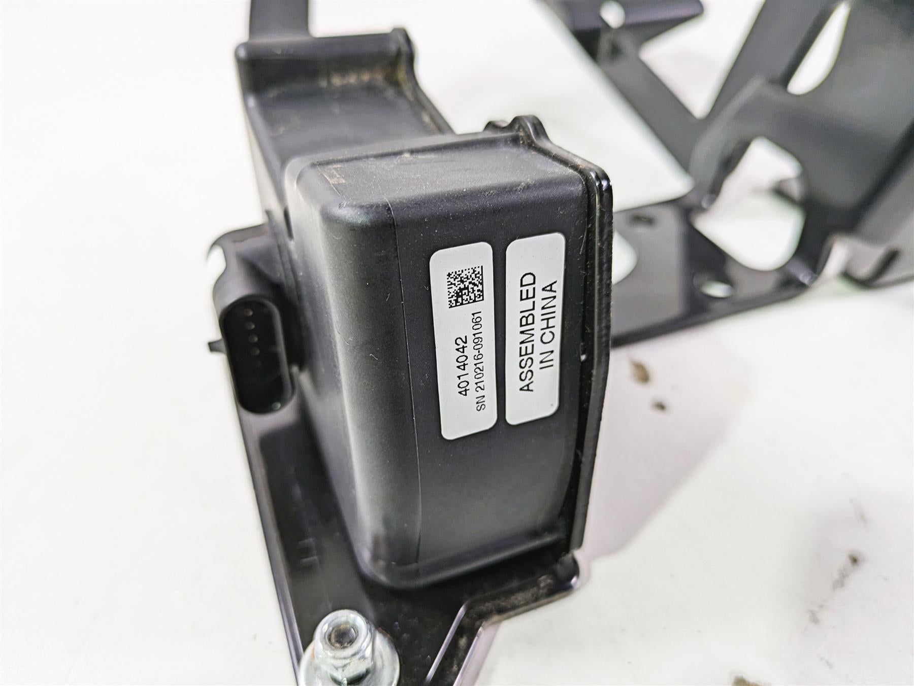 2022 Polaris RZR XP 4 1000 Premium Brake & Accelerate Pedal Set 1027413 1021765 {{ shop.shopifyCountryName }} - Mototech271