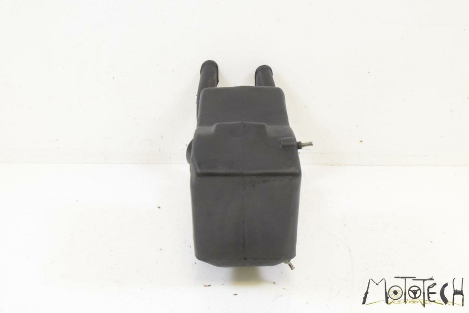 1998 Moto Guzzi V11 1100 California EV Air Cleaner Breather Filter Box GU3011406 {{ shop.shopifyCountryName }} - Mototech271