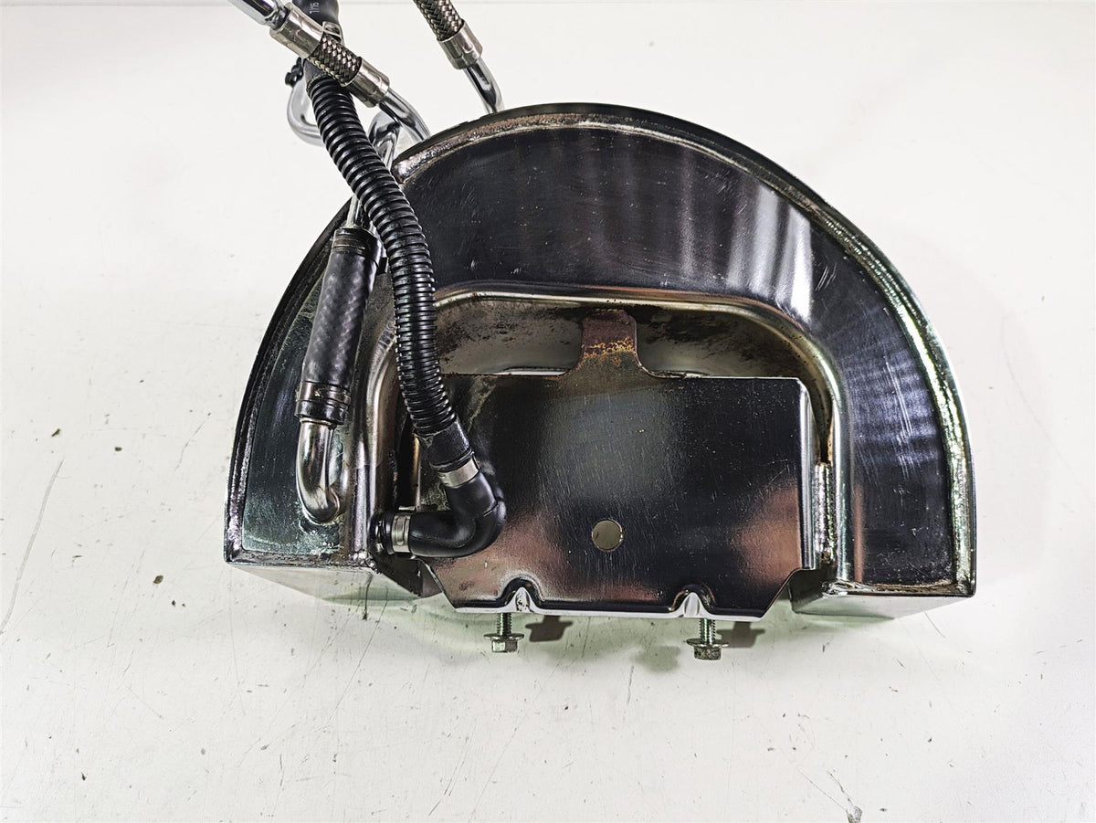 2005 Harley Softail FLSTFSE CVO Fat Boy Oil Tank Reservoir & Lines 62498-00A {{ shop.shopifyCountryName }} - Mototech271